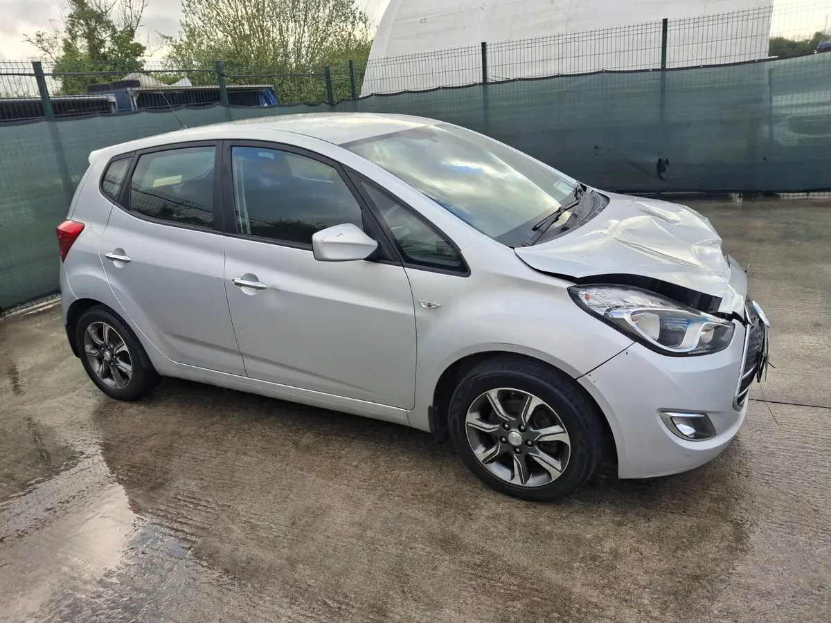 2016 Hyundai ix20  Deluxe  1.4 Diesel - Image 1