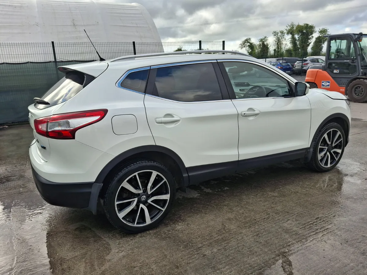 2014 Nissan Qashqai  Drove Home - Image 3