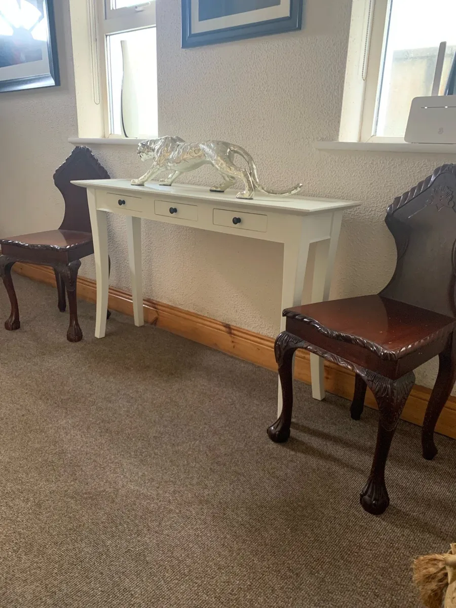 2 hall chairs electric fire barstool - Image 3