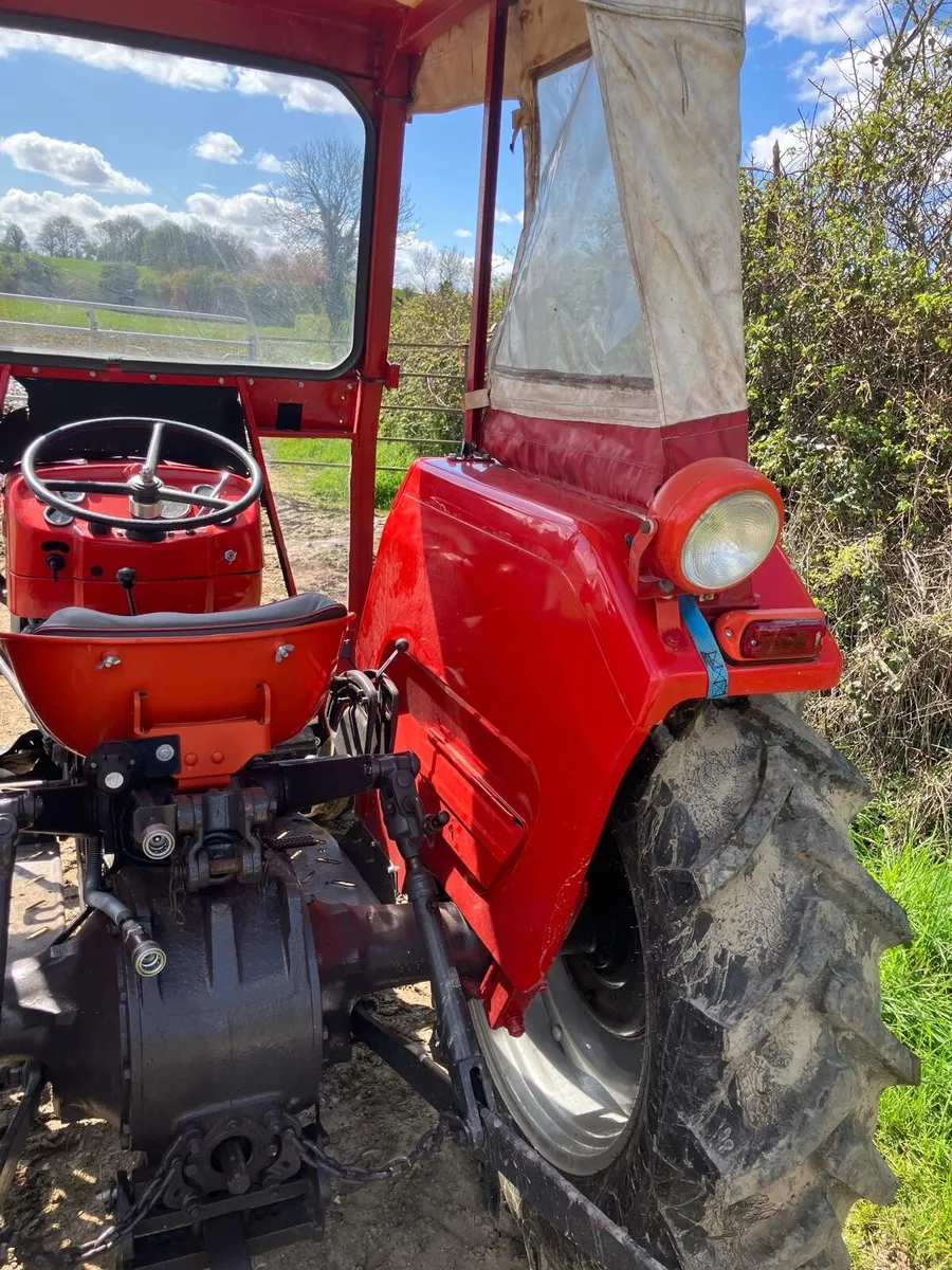 Massey ferguson cab + muguards - Image 3