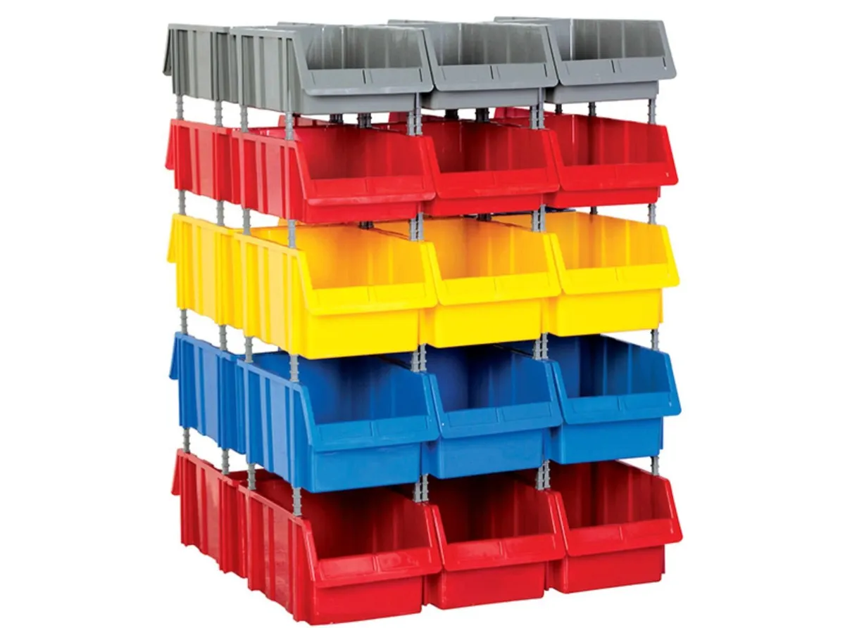 Stackabin picking boxes - Image 1