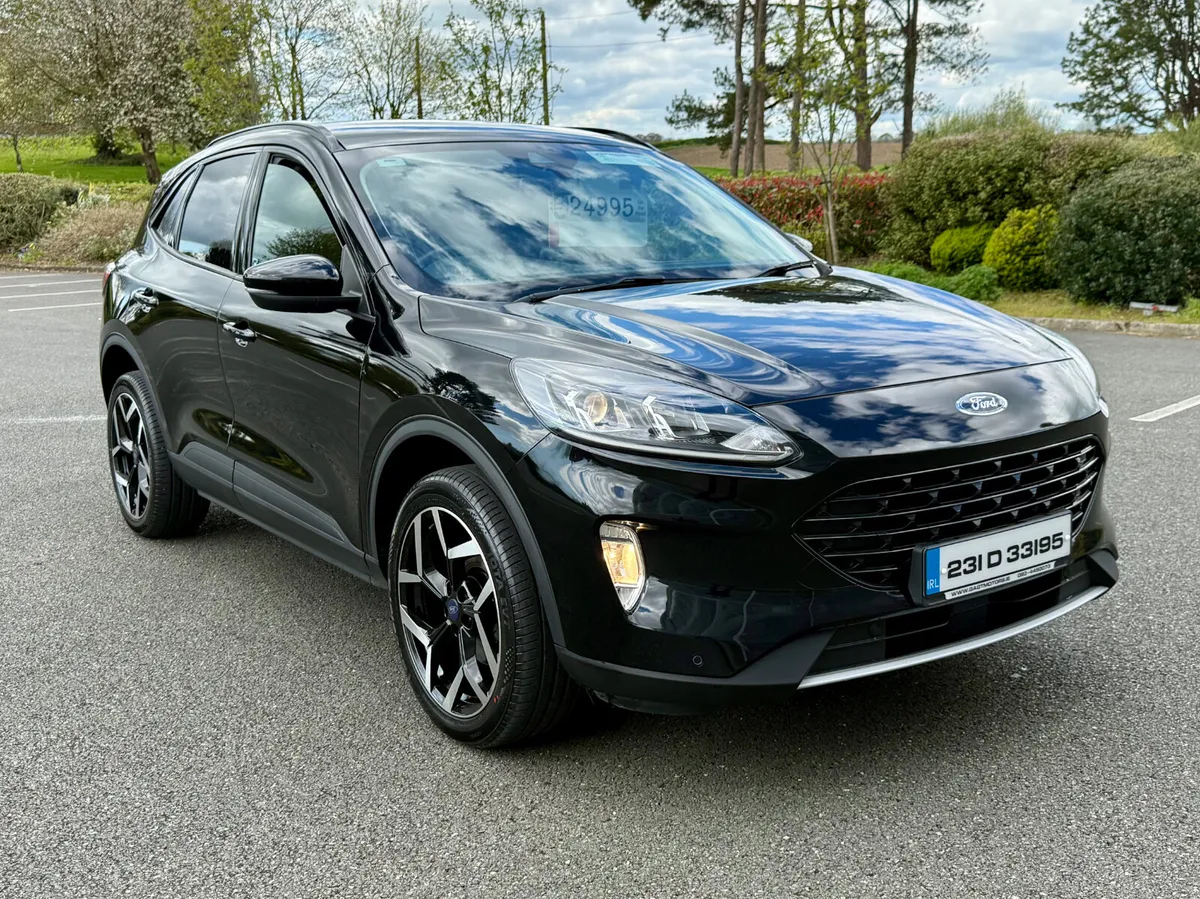 2023 Ford Kuga Van AUTOMATIC 2.5 PLUG IN HYBRID - Image 1