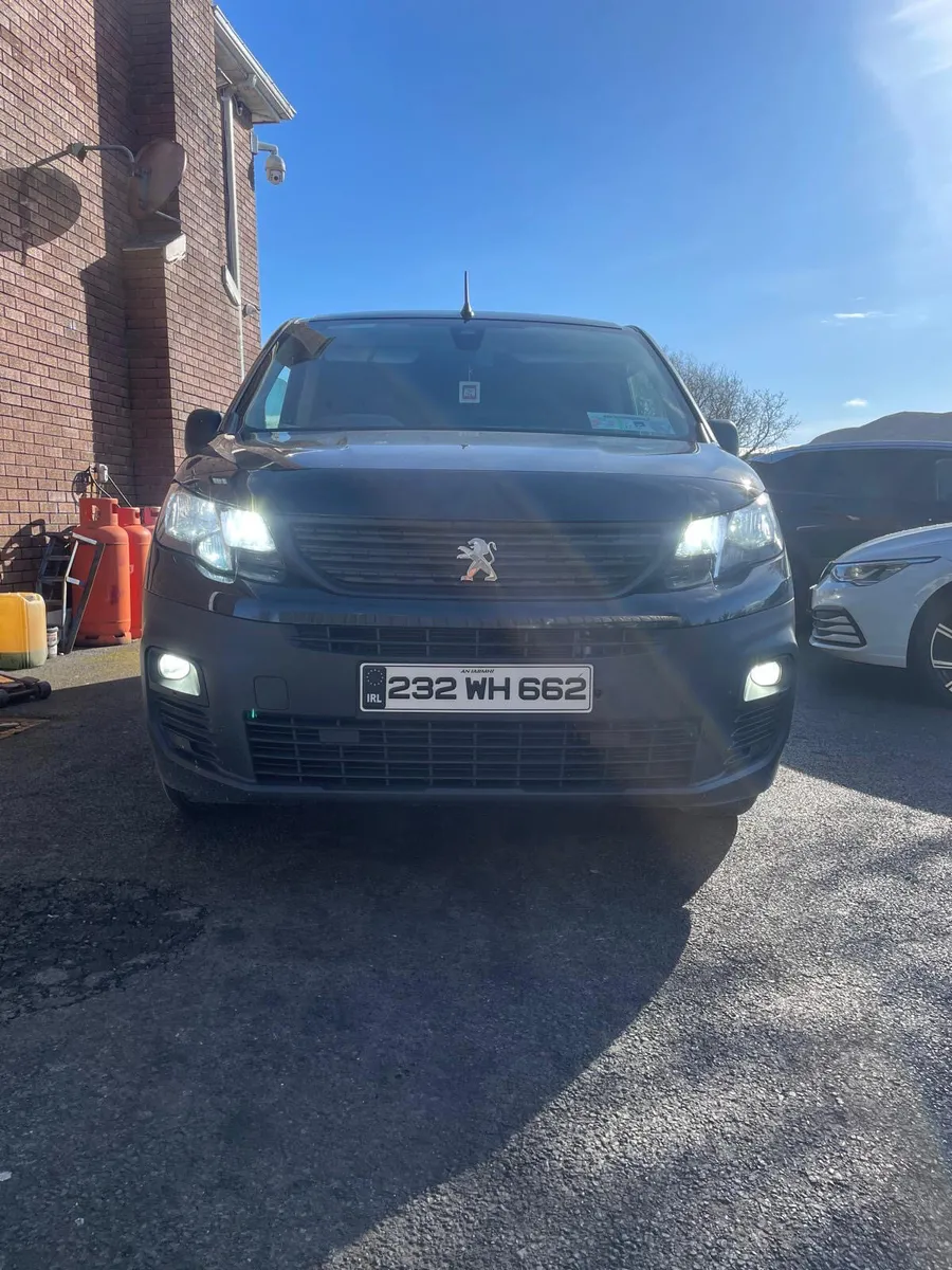 Upgrade to led lights at fk fitted - Image 3