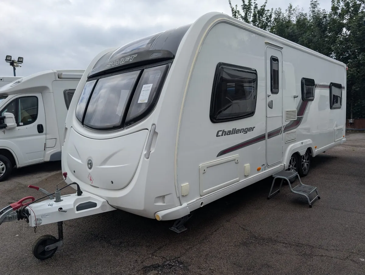 2011 SWIFY CHALLENGER 625 FB 6/7 BERTH CARAVAN - Image 1