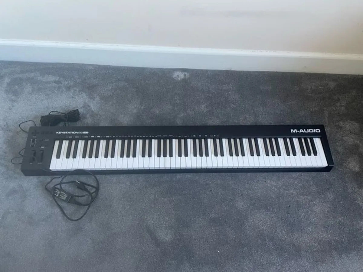 M-Audio Keystation 88 MK3 Keyboard