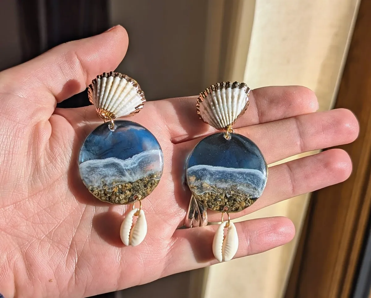 Handmade seashell earrings - Image 2
