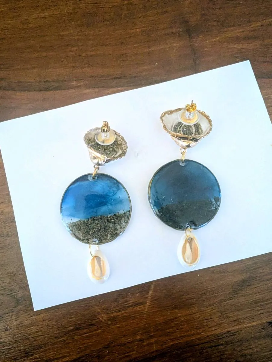 Handmade seashell earrings - Image 3