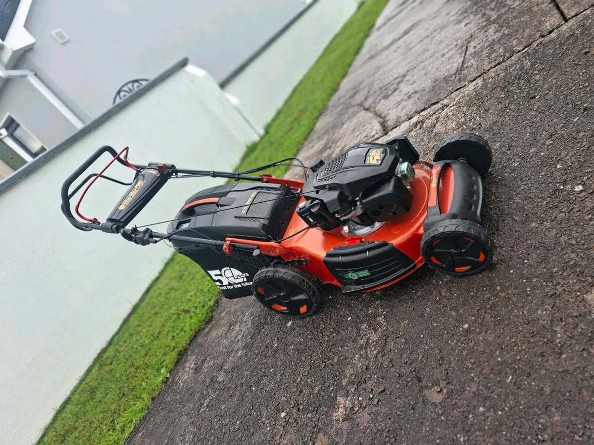 Electric start lawnmower - Image 4