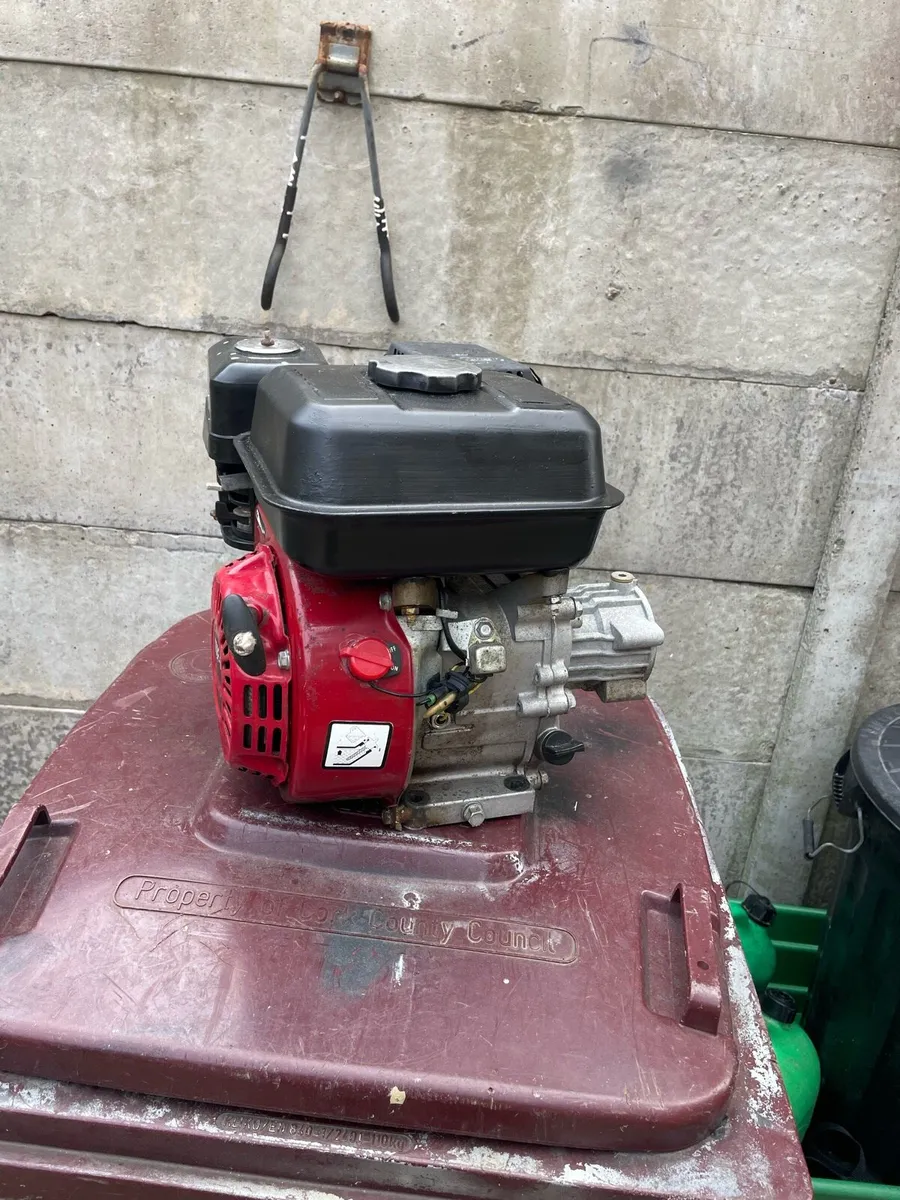 Petrol power washer engine 6,5hp - Image 2