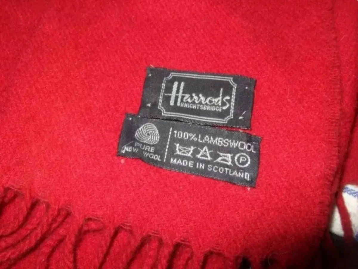 Vintaqe Harrods Unisex Lambswool Scarf - Image 3