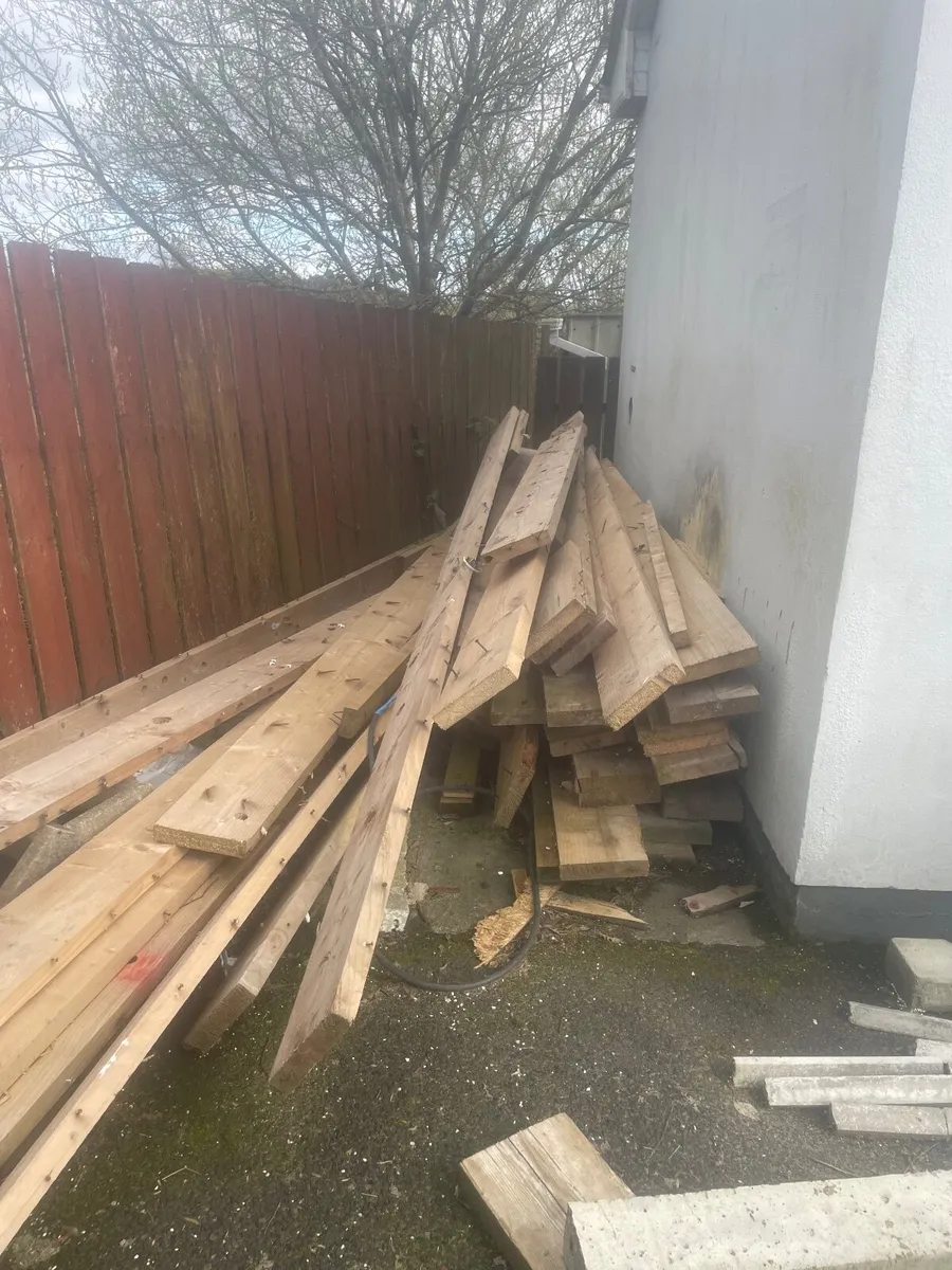 9x2 timber joists - Image 1