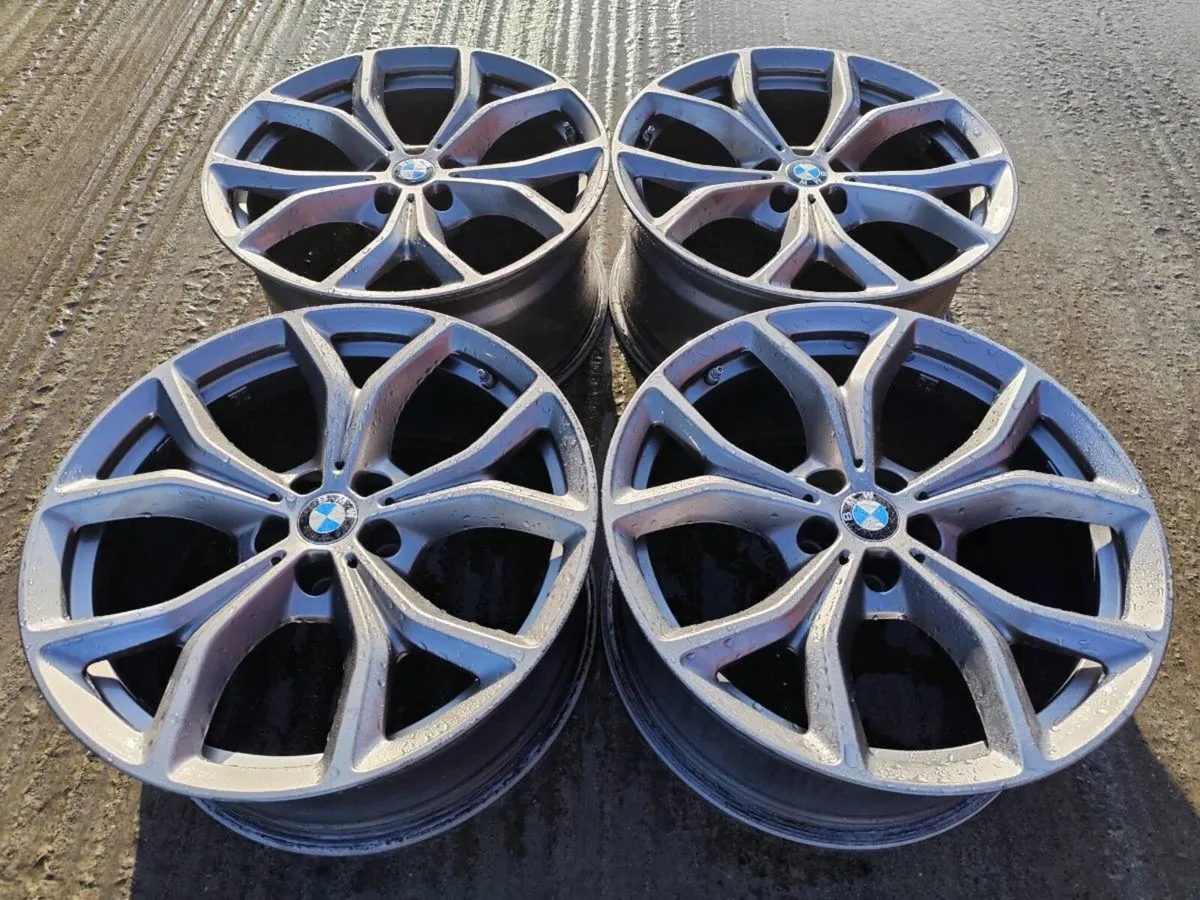 19" BMW alloy wheels - Image 1