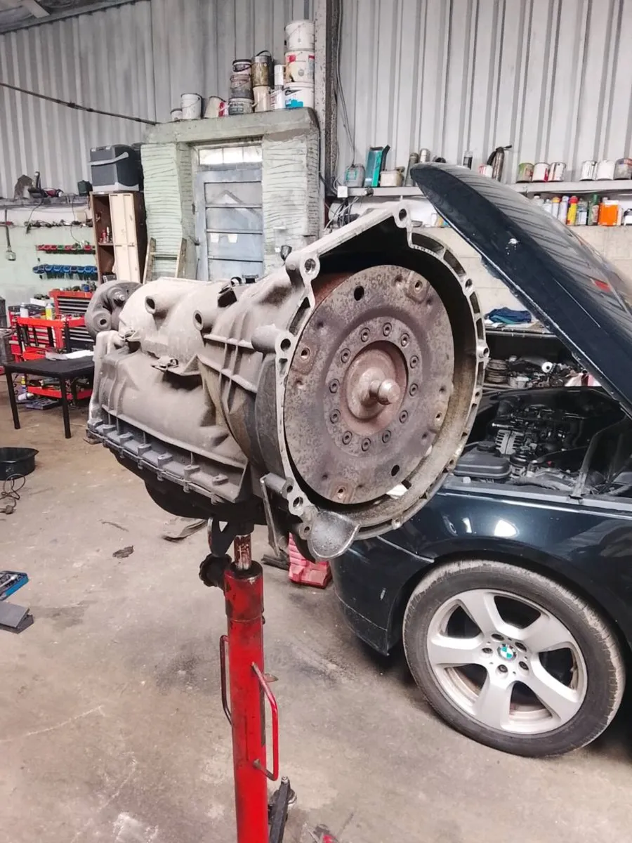 Automatic Transmission BMW 520 - Image 2