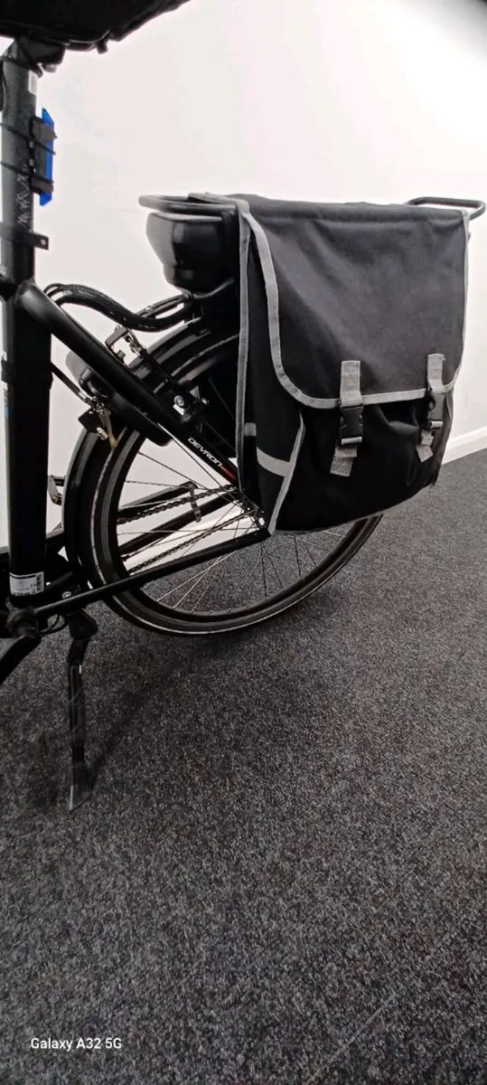 Devron Marton Hybrid E-Bike - Image 1