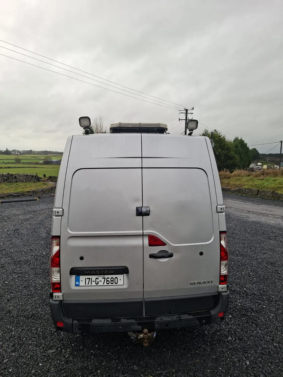 2017 Renault Master - Image 4