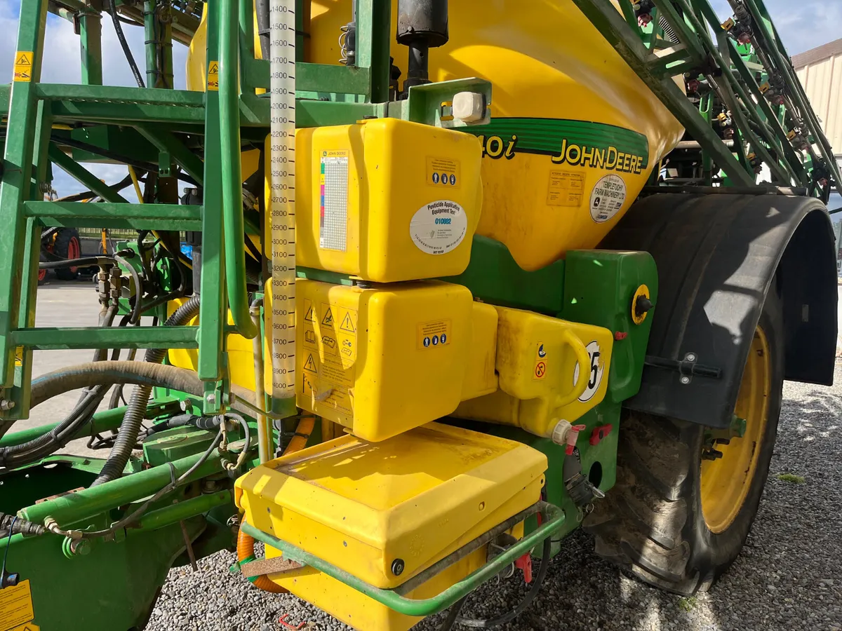 John Deere 840 i - Image 4