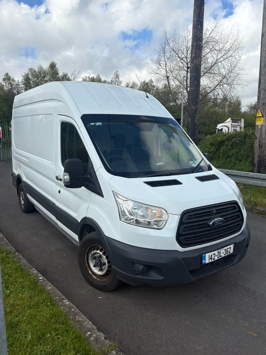 2014 ford transit high roof Doe 8/26 - Image 1