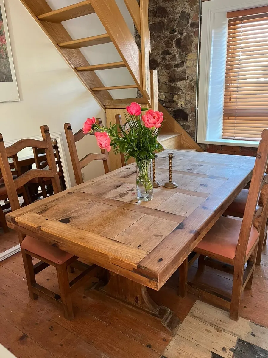 Free to collect kitchen dining table - Image 1