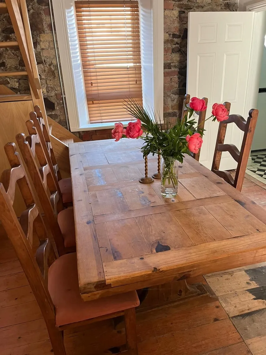 Free to collect kitchen dining table - Image 3