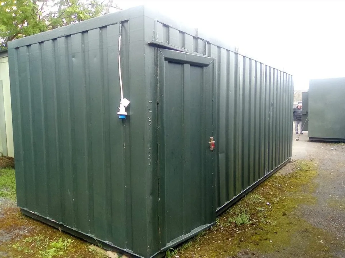Shipping container toilet Unit 20ft x4heads+urinal - Image 1