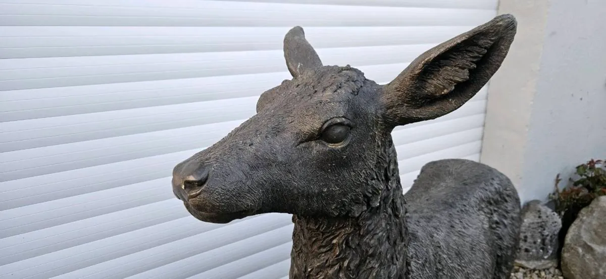 BRONZE DEER - Image 2
