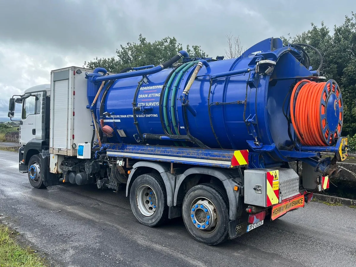 2008 MAN TGA Vac Truck - Image 3