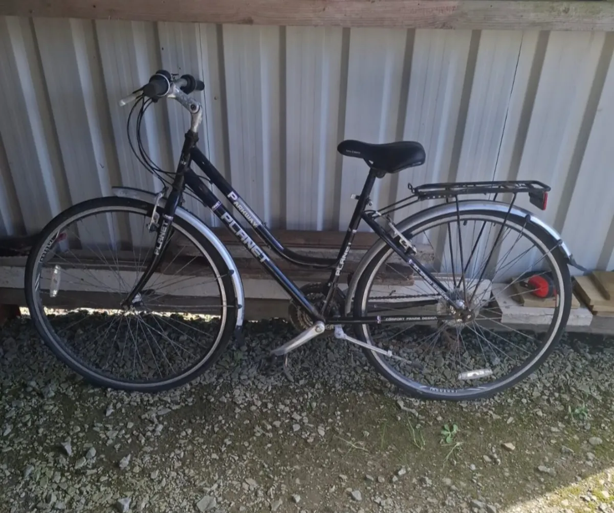 Ladies Bicycle - Image 1