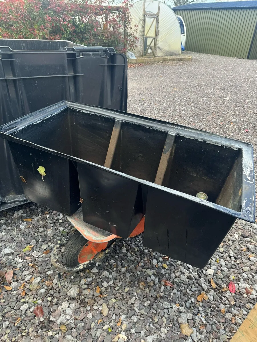 Free Cold Water Storage Tanks x 5 - animal trough - Image 1