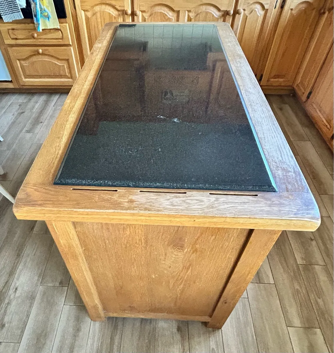 Kitchen Island - Image 2