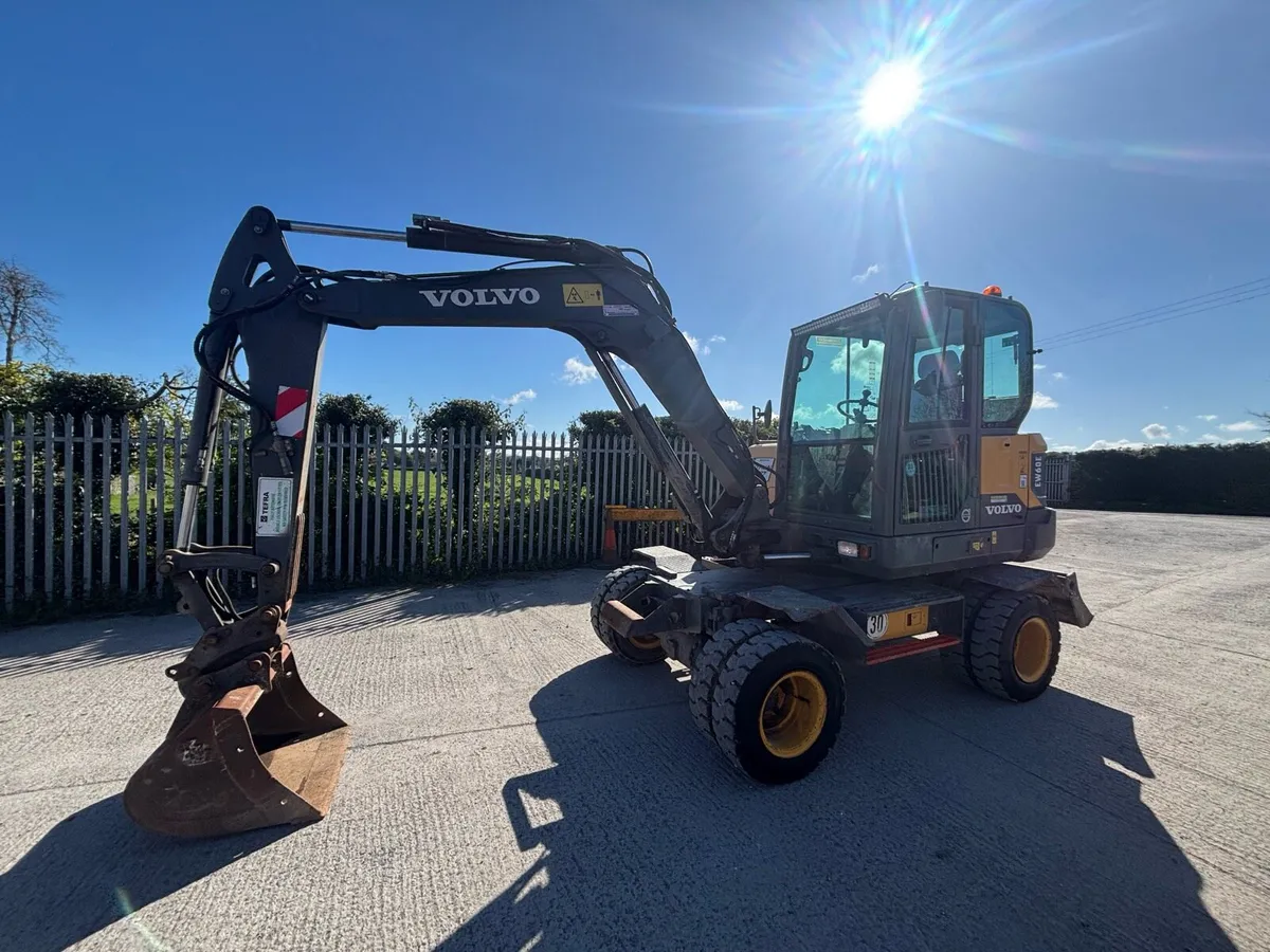 Volvo EW60E Rubber Duck - Image 2