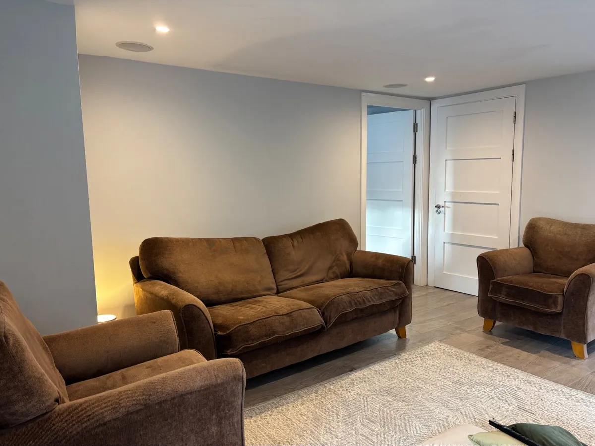 Free to takeaway…House clearance - Image 1