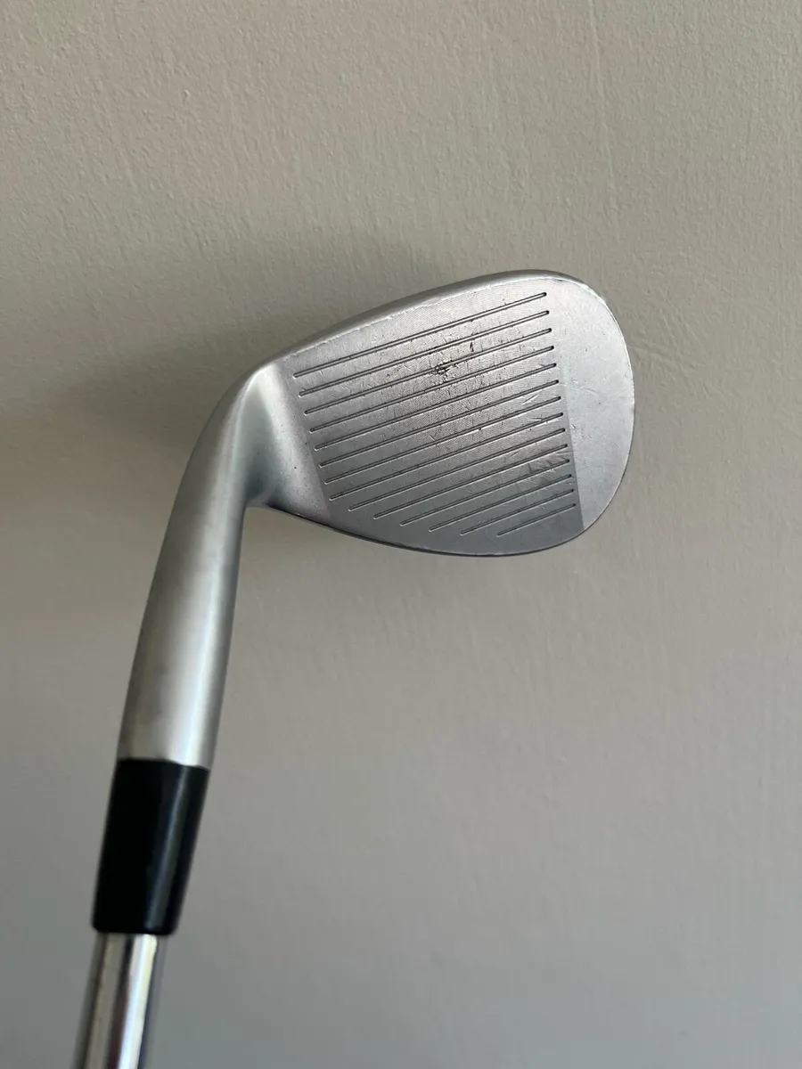 Mizuno Gap Wedge - Image 2
