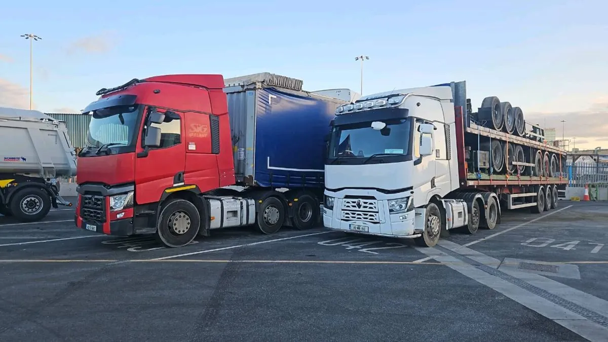 Export trucks renault required - Image 3