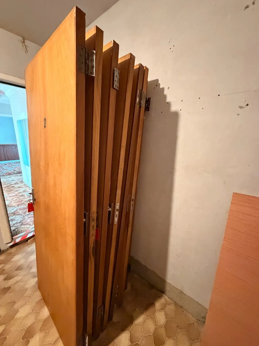 Interior doors - Handles, Locks & Hinges included - Image 4