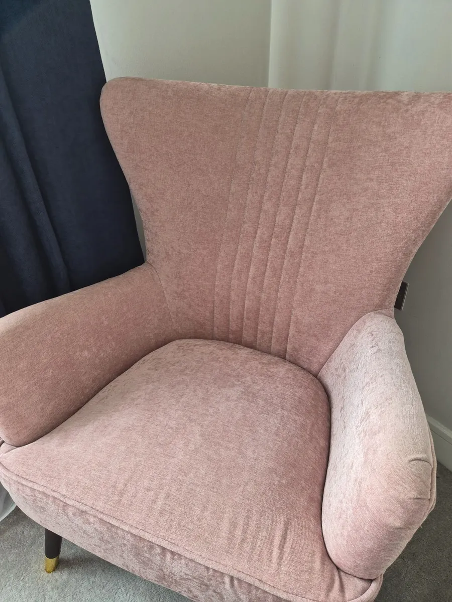 Accent chair and footstool - Image 2