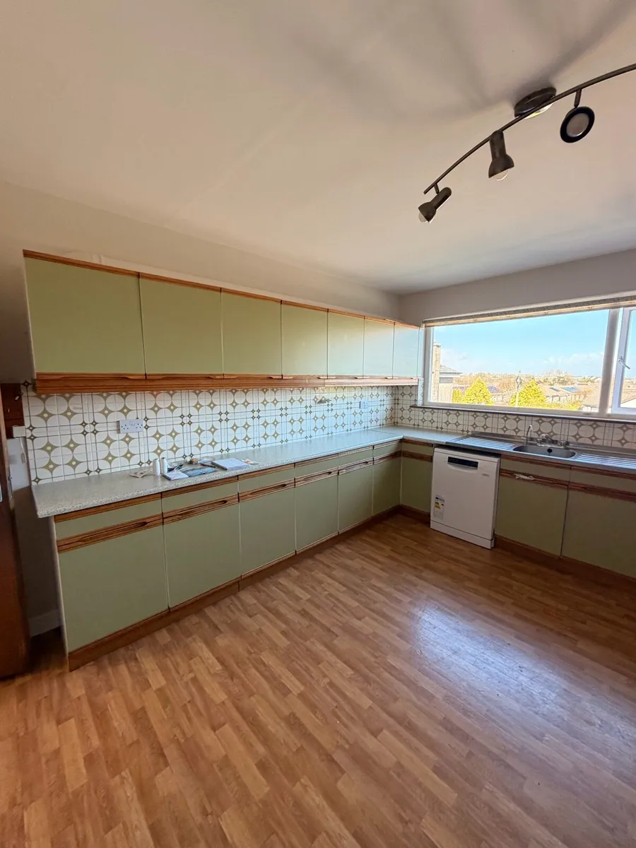 2 Complete Kitchens - Removed and Ready - Image 4