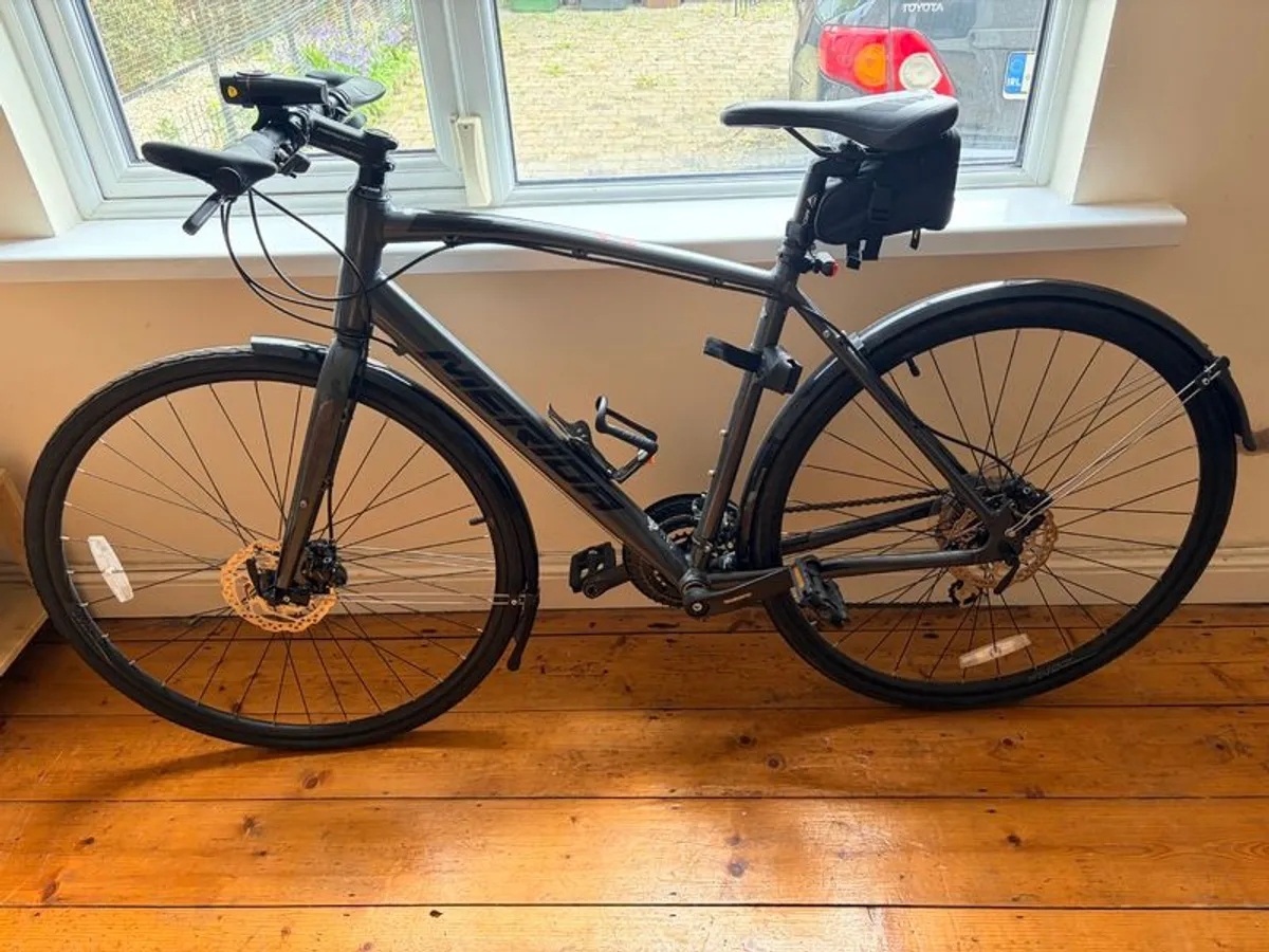 Merida speeder 20 size M bike - Image 1