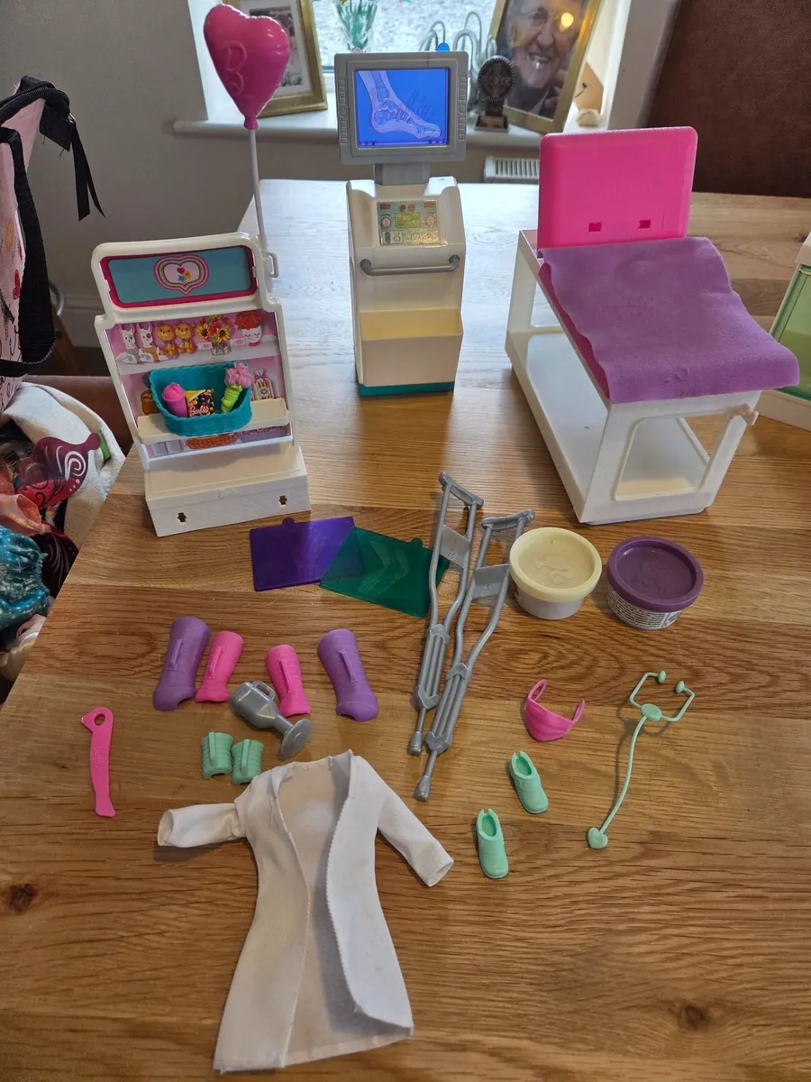 Barbie bundle - Image 2