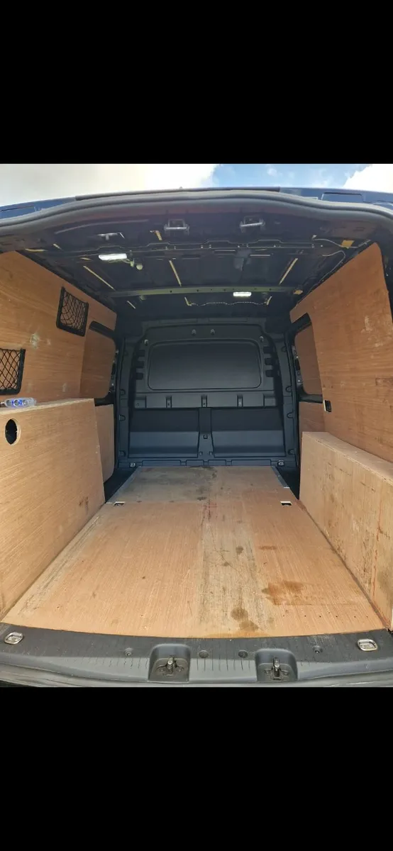 Volkswagen Caddy Maxi Cargo+ ED TDI 122HP A7F - Image 3