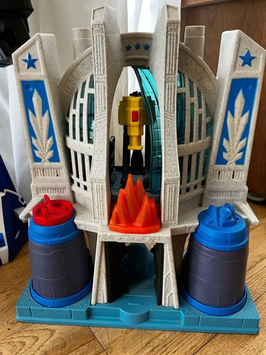 Robot transformer fortress - Image 4