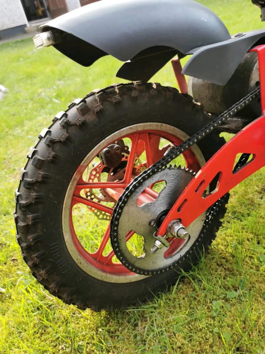 Electric scooter - Image 2