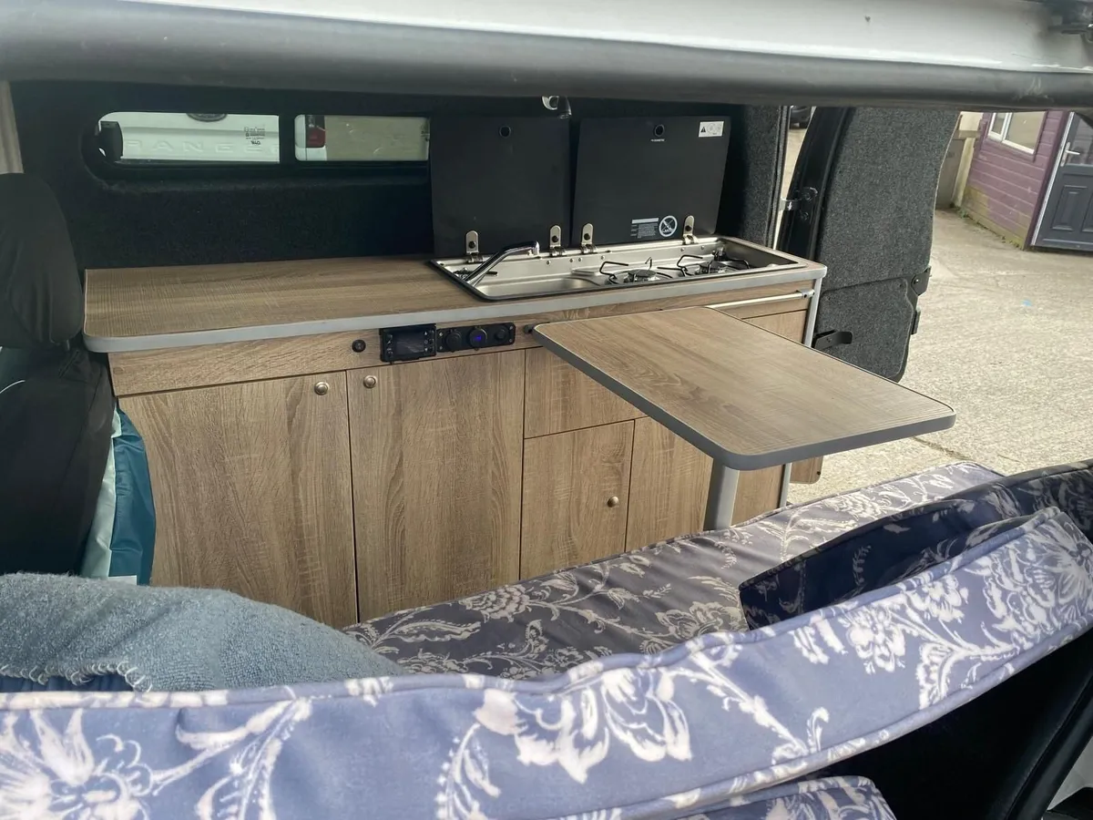 Mini Camper Van Renalt Kangoo - Image 2