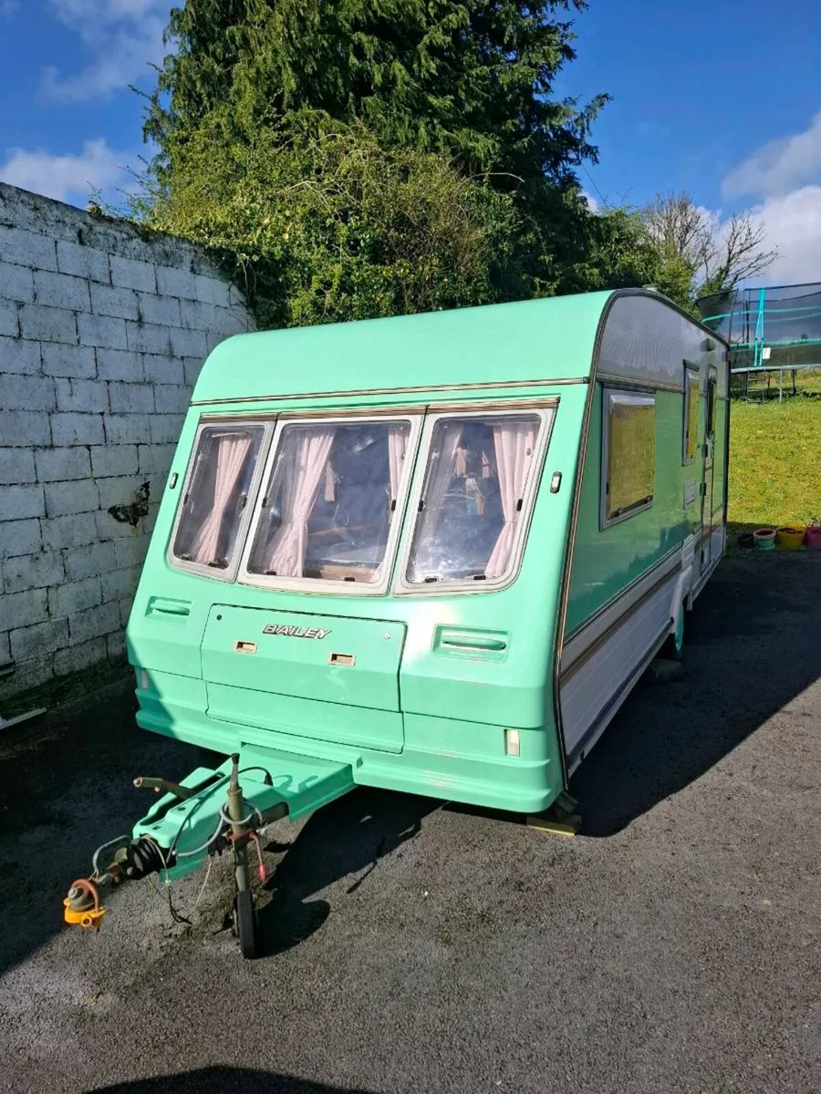 Bailey Pageant caravan - Image 1