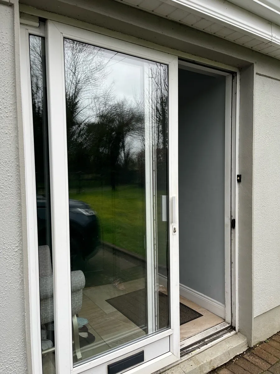 3 windows and door - Image 3