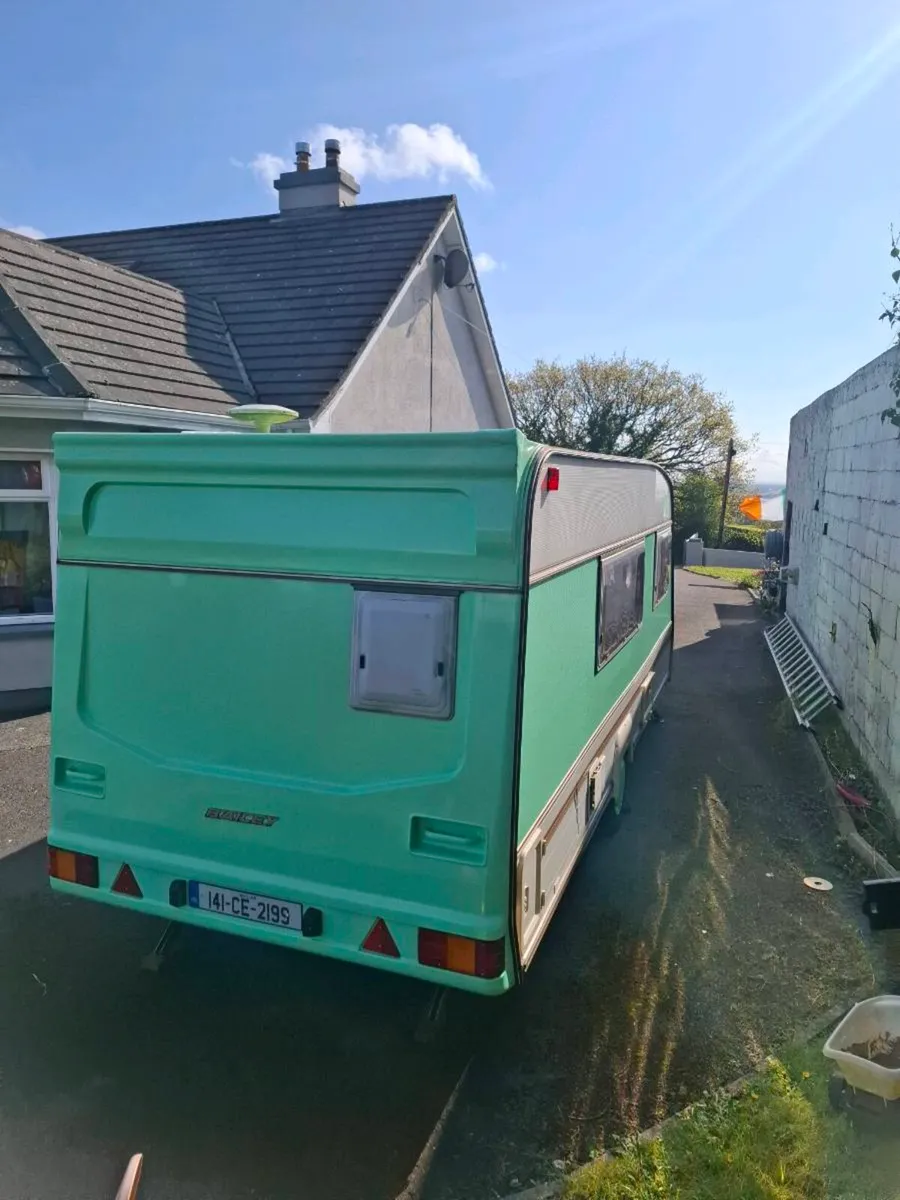 Bailey Pageant caravan - Image 4