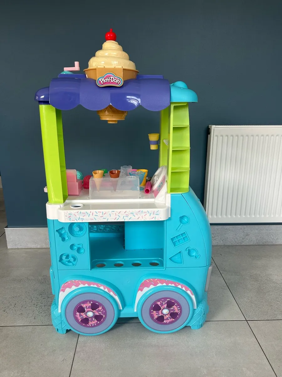 Play Doh Ice Cream Truck - Image 1