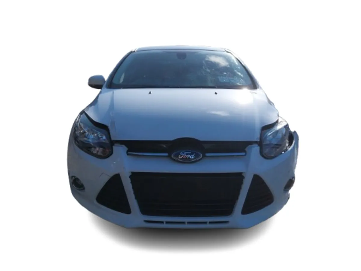2014 FORD FOCUS For Breaking/Dismantling - Image 2