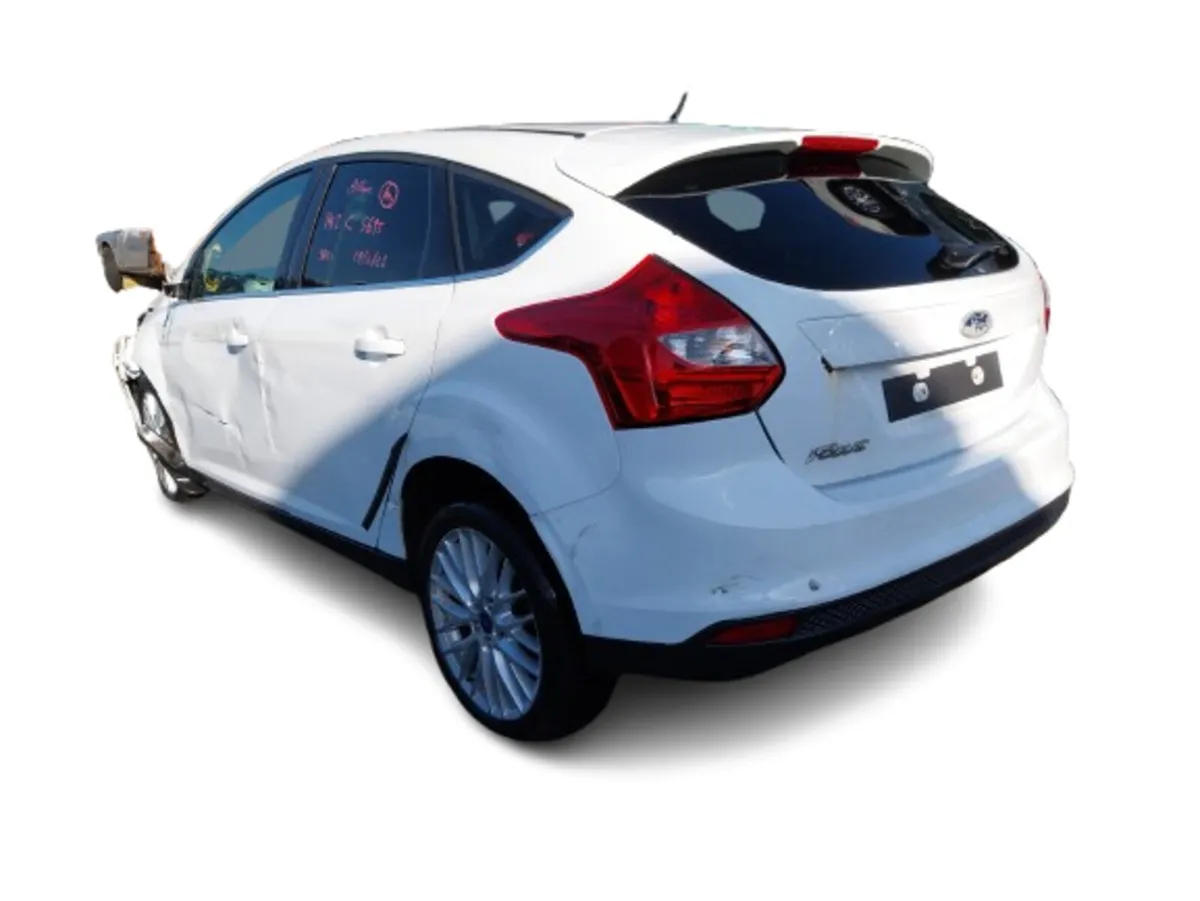 2014 FORD FOCUS For Breaking/Dismantling - Image 4