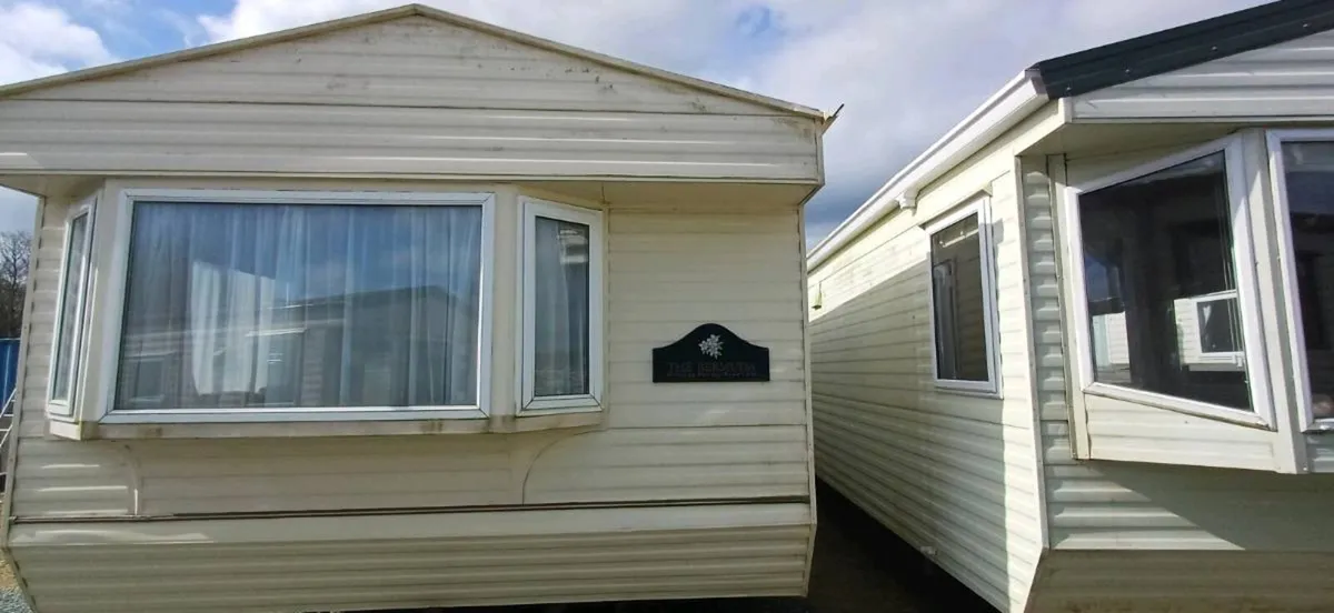 Mobile home - Image 1