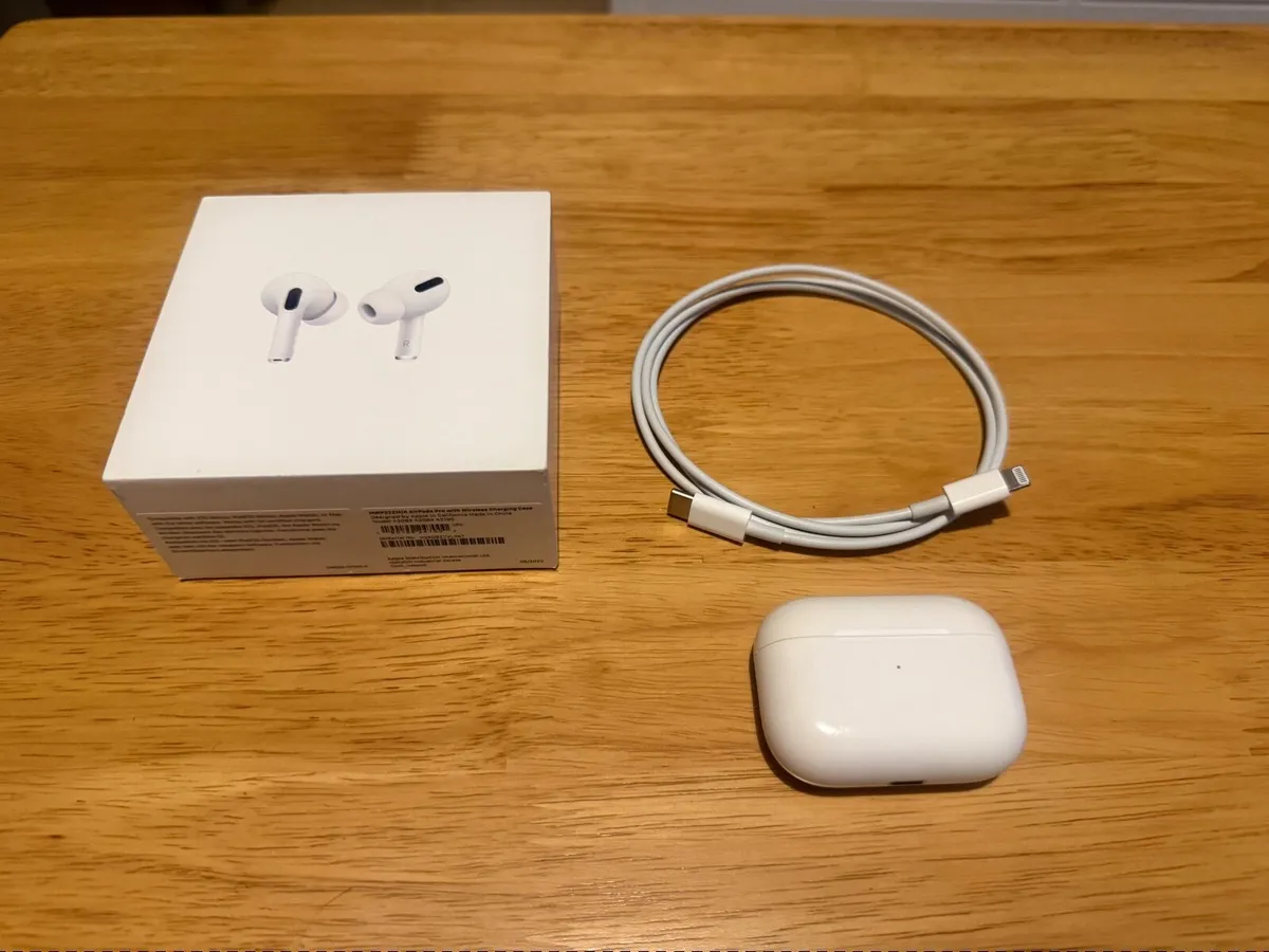 Apple AirPods Pro 1 - Image 4